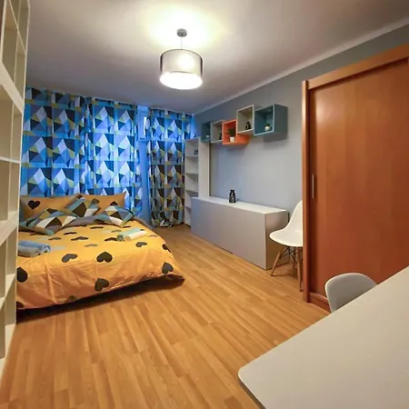 Casa de hóspedes Grzybowska 39/413 *